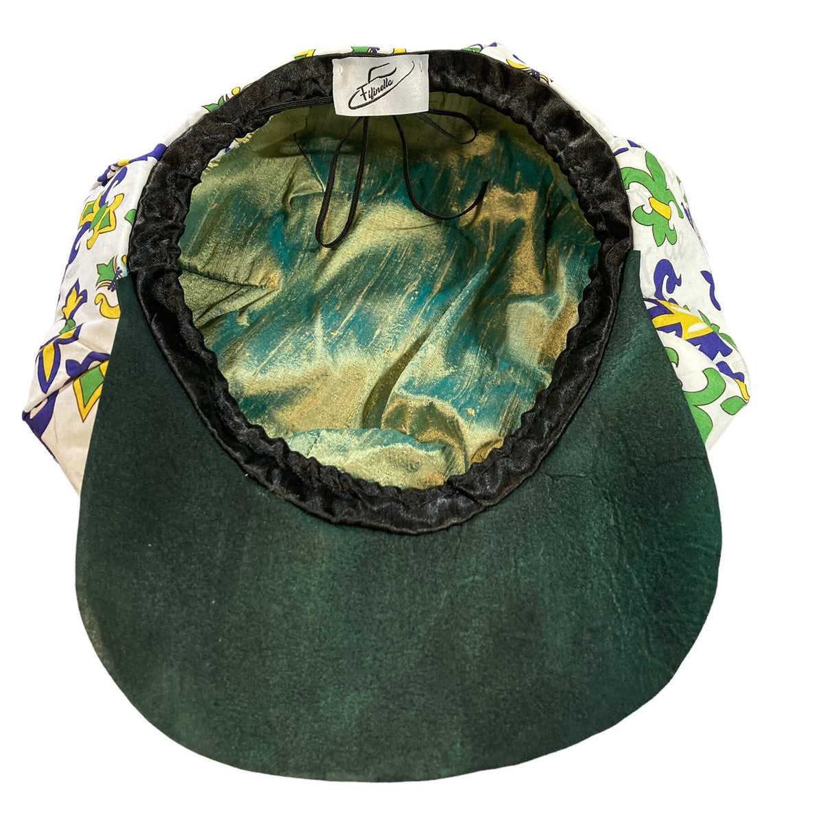 Fleur de Lis Newsboy