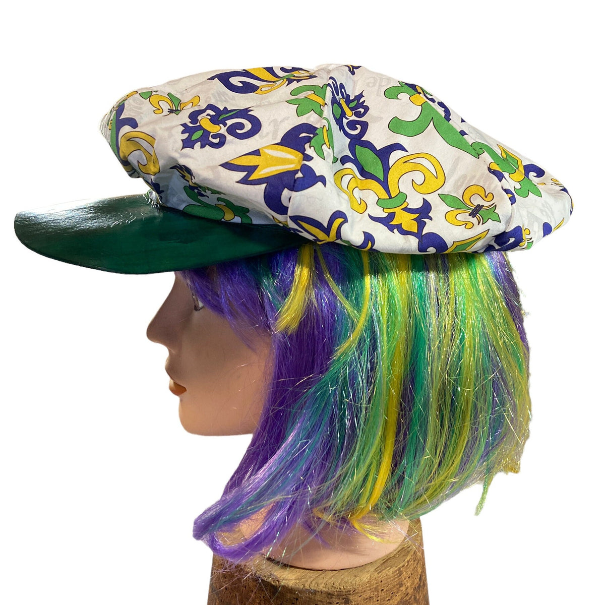 Fleur de Lis Newsboy